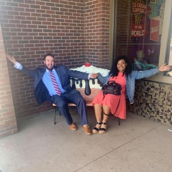 Meet your Posher, Jael - Picture 1 of 1